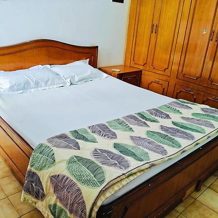 Kiara Home Stays Варанасі Екстер'єр фото